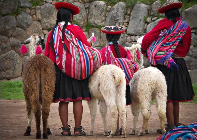 ΠΕΡΟΥ 12ημ ΑΥΓΟΥΣΤΟΣ (P2)