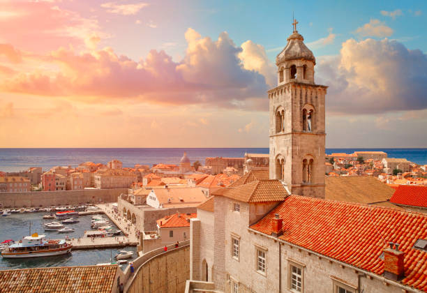 ΝΤΟΥΜΠΡΟΒΝΙΚ 4ημ ΑΓ.ΠΝΕΥΜΑΤΟΣ (P2)