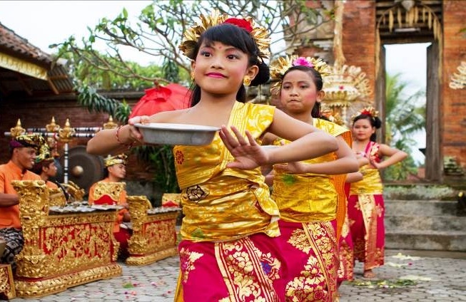 ΜΠΑΛΙ 10ημ ΙΟΥΛΙΟΣ - ΝΟΕΜΒΡΙΟΣ (P2)