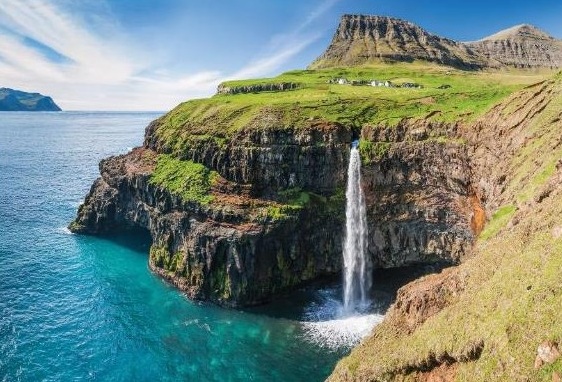 ΔΑΝΙΑ - ΝΗΣΙΑ ΦΕΡΟΕ 8ημ ΙΟΥΝΙΟΣ & ΑΥΓΟΥΣΤΟΣ (P19)