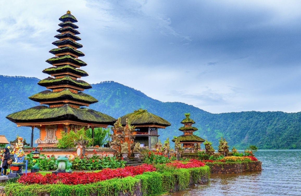 ΜΠΑΛΙ 10ημ ΠΑΣΧΑ (P19)