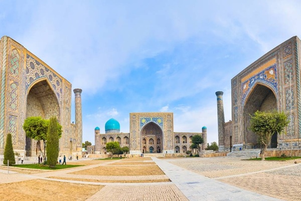 ΟΥΖΜΠΕΚΙΣΤΑΝ 10ημ ΑΠΡΙΛΙΟΣ - ΙΟΥΝΙΟΣ (P2)