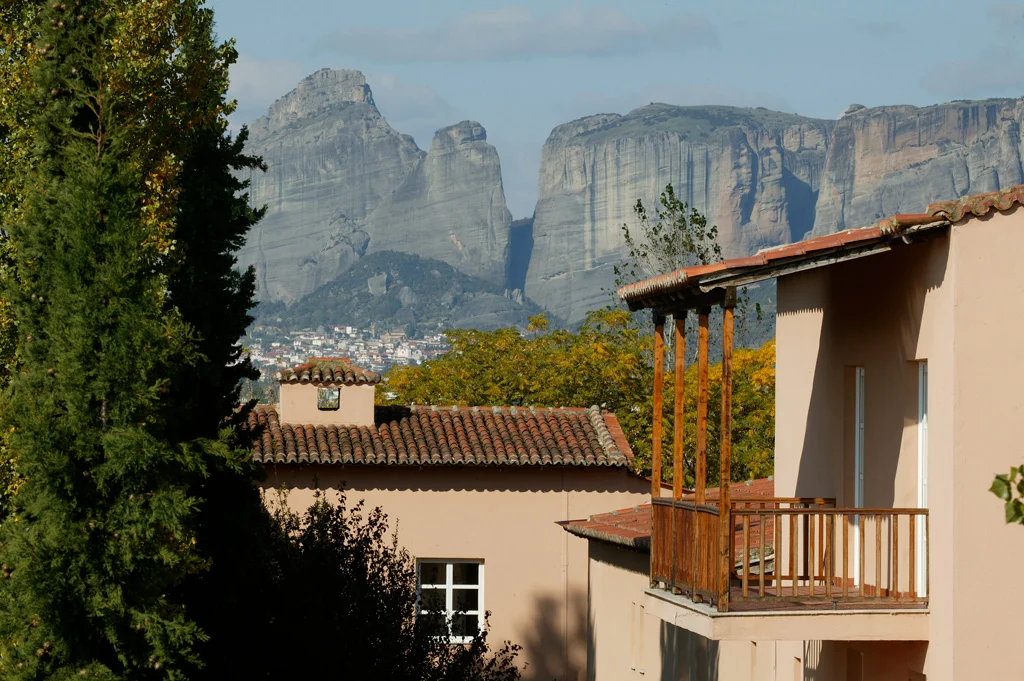 AMALIA METEORA 4*, ΜΕΤΕΩΡΑ – ΧΡΙΣΤΟΥΓΓΕΝΑ – ΠΡΩΤΟΧΡΟΝΙΑ – ΦΩΤΑ